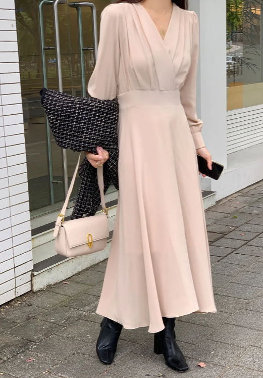 Women's V-Neck Puff Sleeve A-Line Midi Dress
