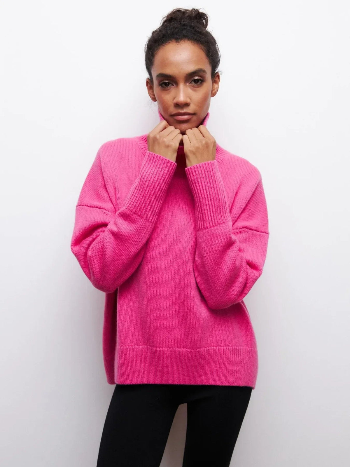 Women's Roll Neck Jumper – Chunky Knit