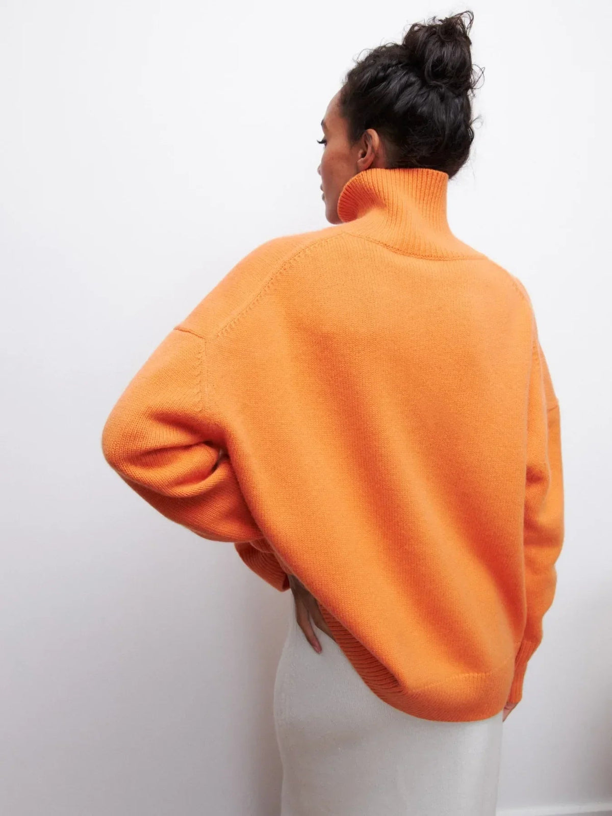 Women's Roll Neck Jumper – Chunky Knit