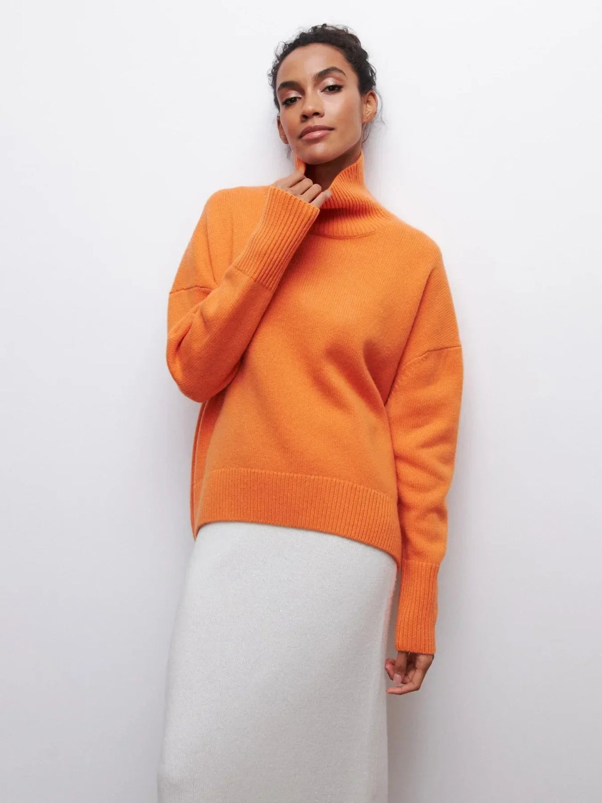 Women's Roll Neck Jumper – Chunky Knit