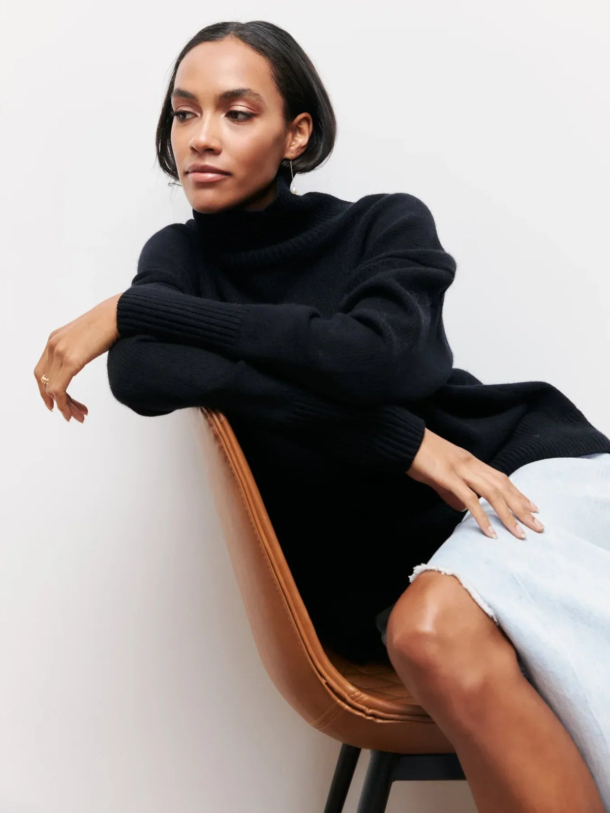 Women's Roll Neck Jumper – Chunky Knit