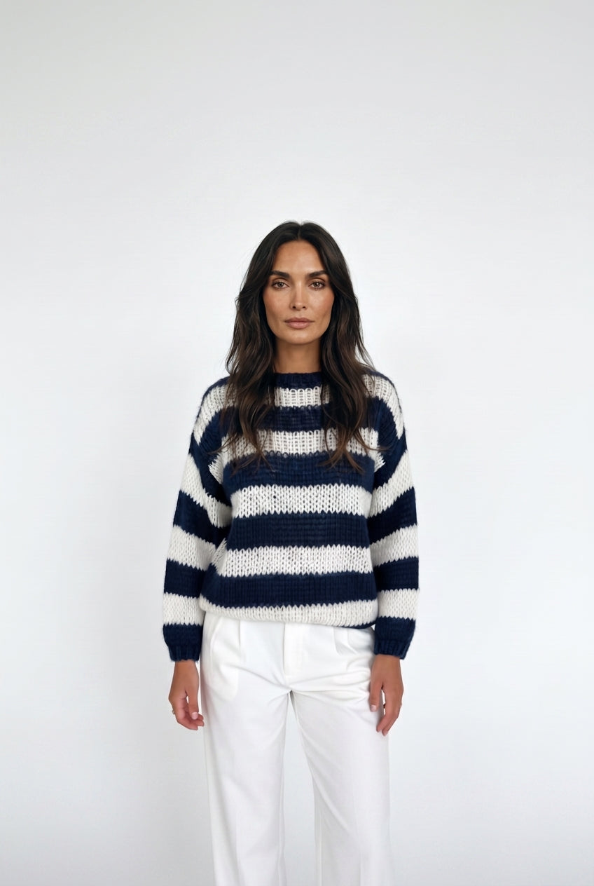 Women's Striped Oversized Jumper – Chunky Knit Crew Neck