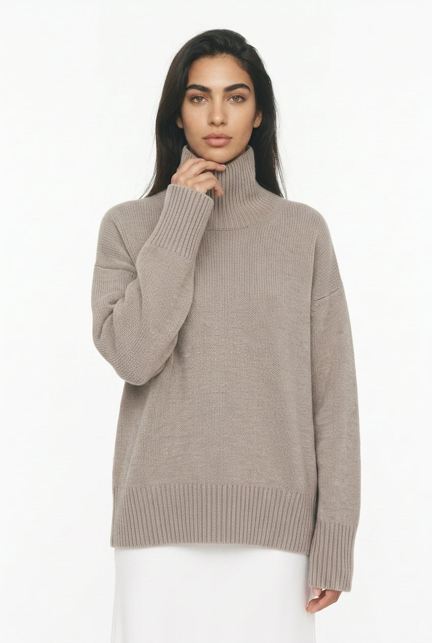 Women's Oversized Roll-Neck Jumper – Ribbed Chunky Knit Jumper