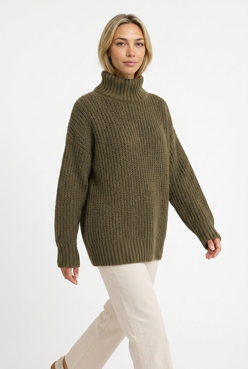 Women's Chunky Knit Turtleneck Jumper – Oversized Winter Sweater