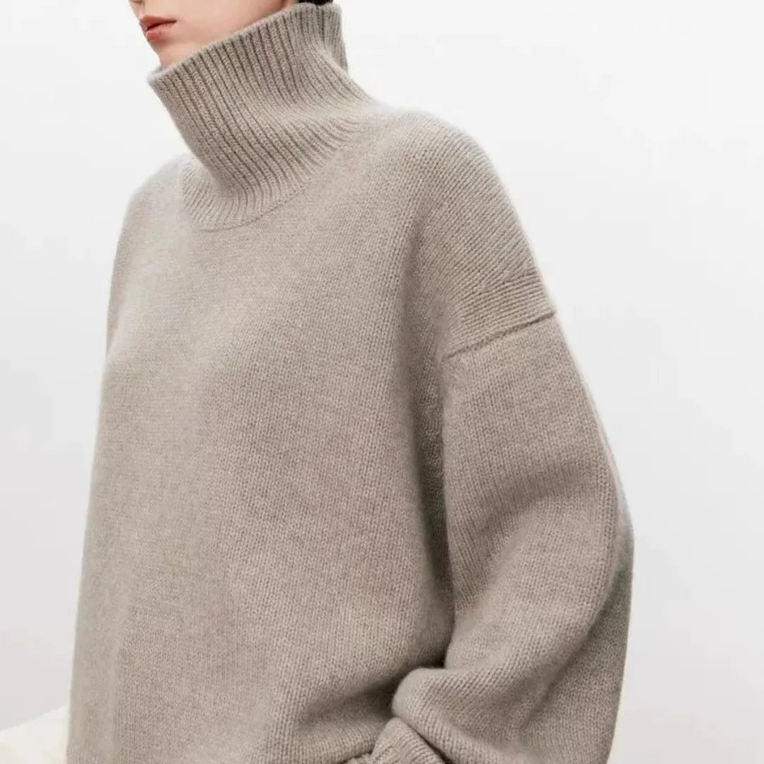 Women's Oversized Roll-Neck Jumper – Ribbed Chunky Knit Jumper