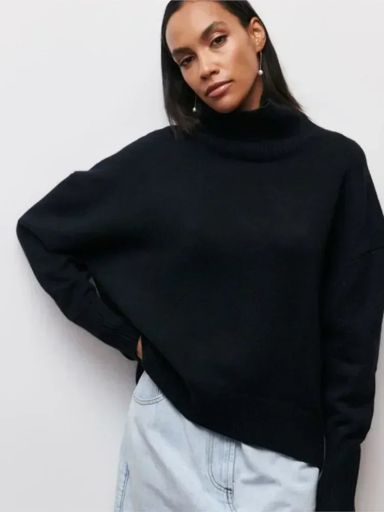 Women's Roll Neck Jumper – Chunky Knit