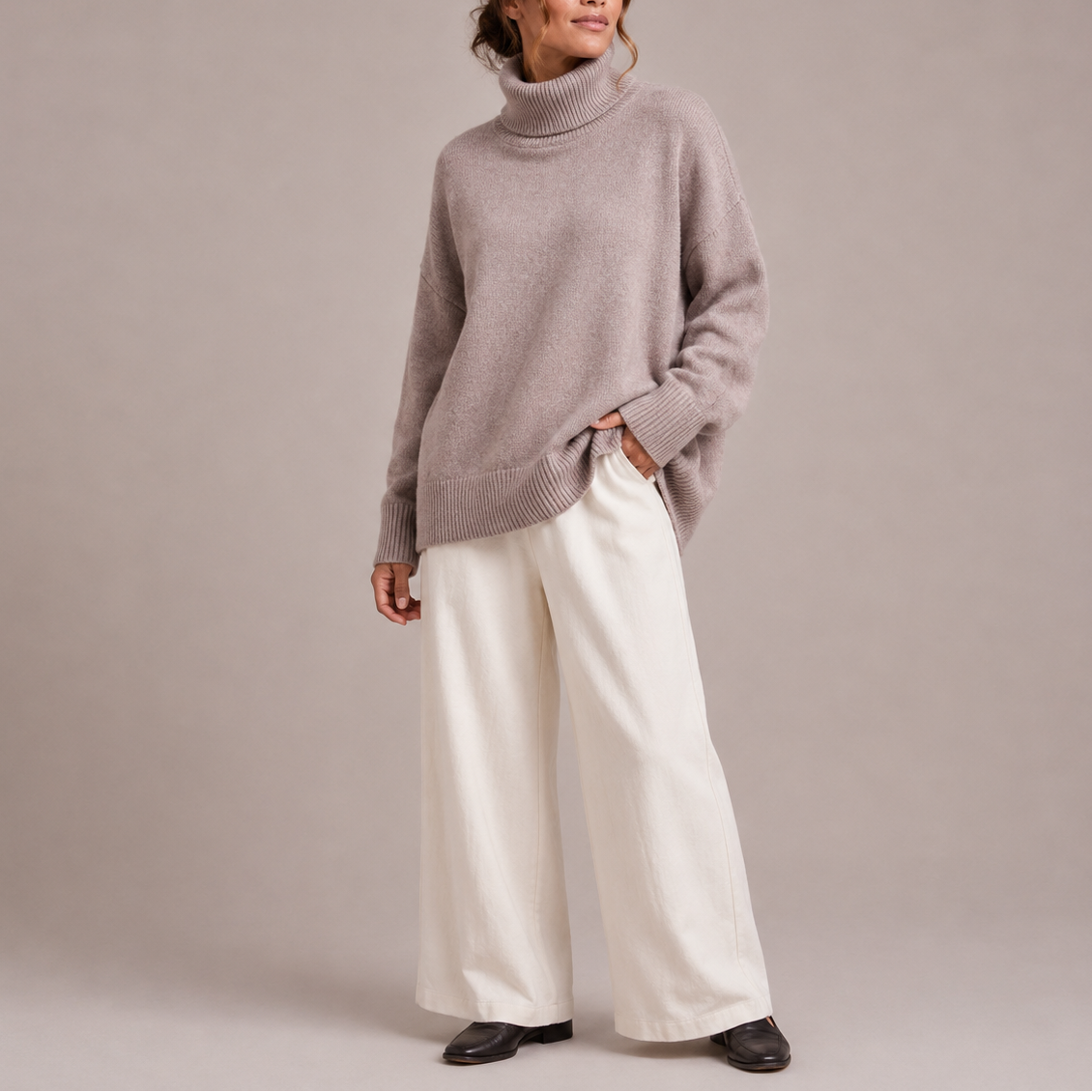 Women's Oversized Turtleneck Jumper – Relaxed Knit Sweater