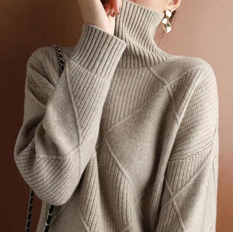 Women's Chunky Knit Roll Neck Jumper