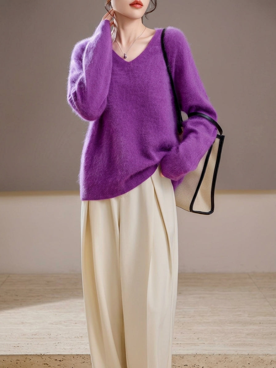 Women's Cashmere-Feel Wool-Blend V-Neck Jumper – Oversized Knit