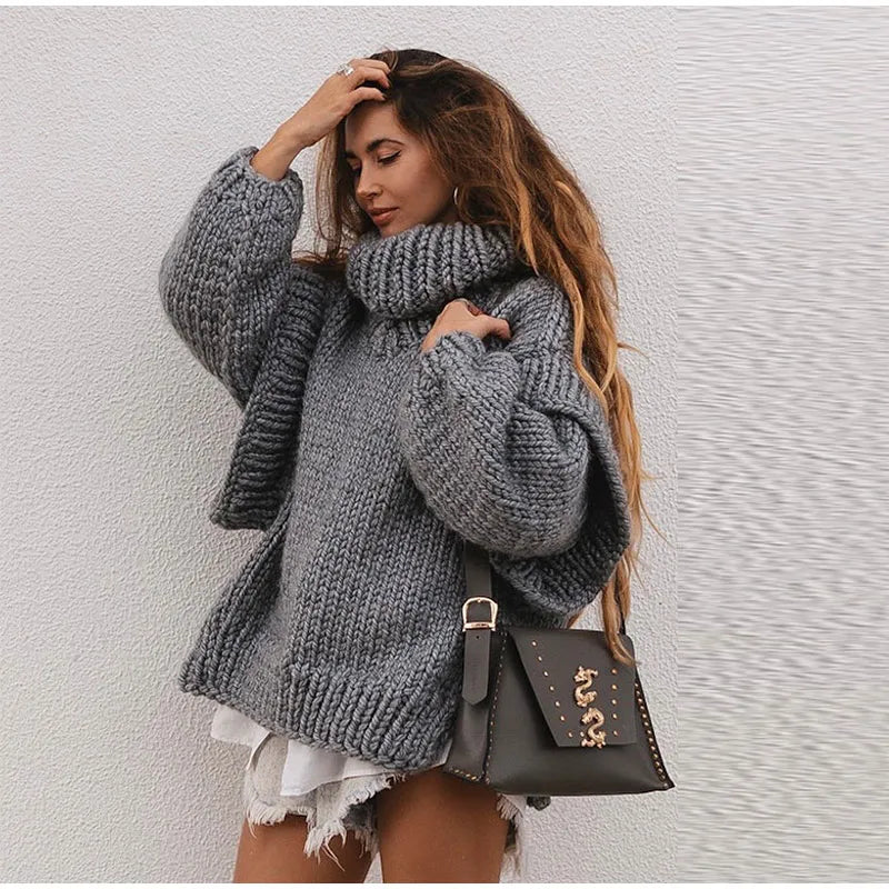 Women's Chunky Knit Turtleneck Jumper – Oversized Roll Neck Sweater
