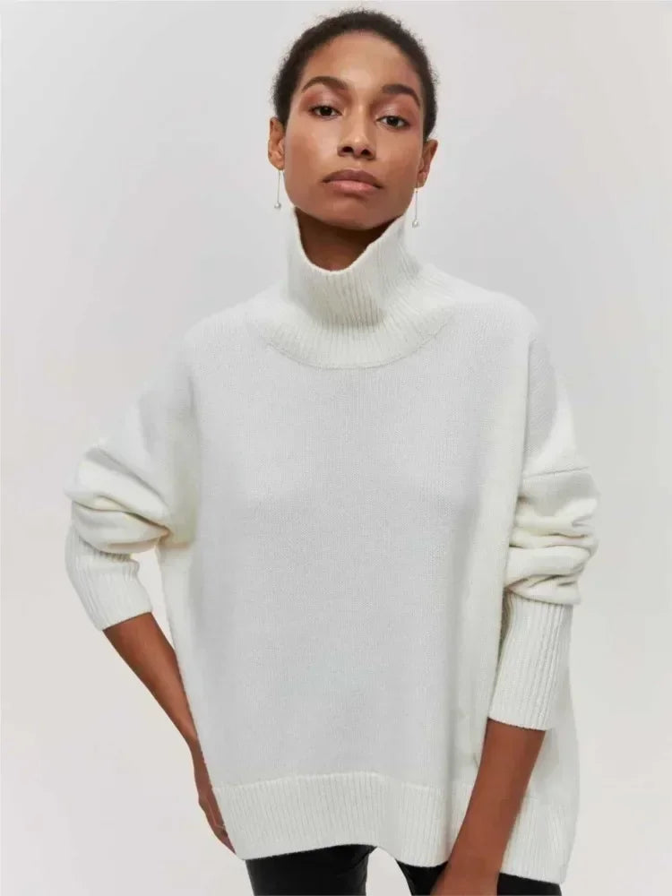 Women's Roll Neck Jumper – Chunky Knit