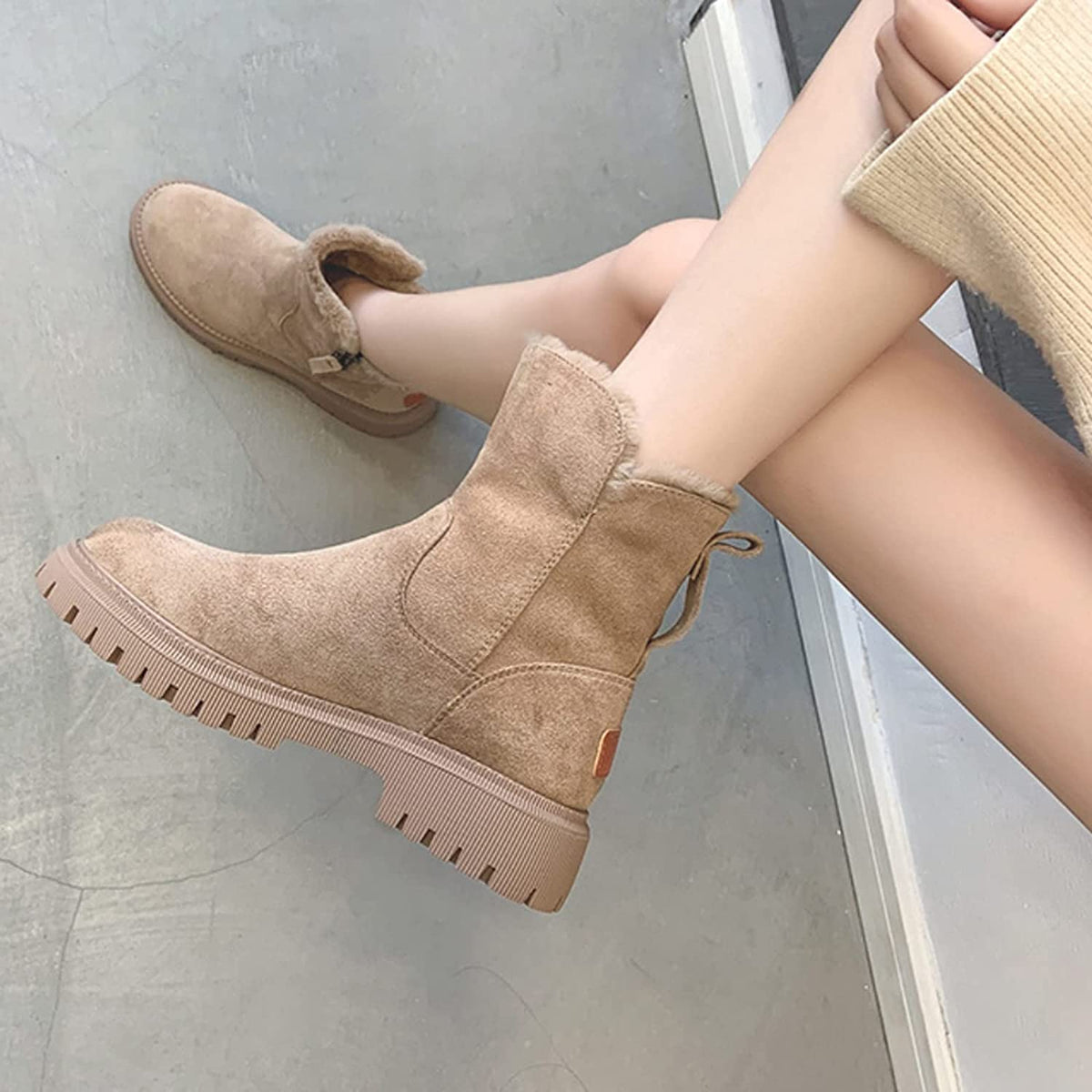 Women's Faux Fur-Lined Ankle Boots – Chunky Sole Winter Boots