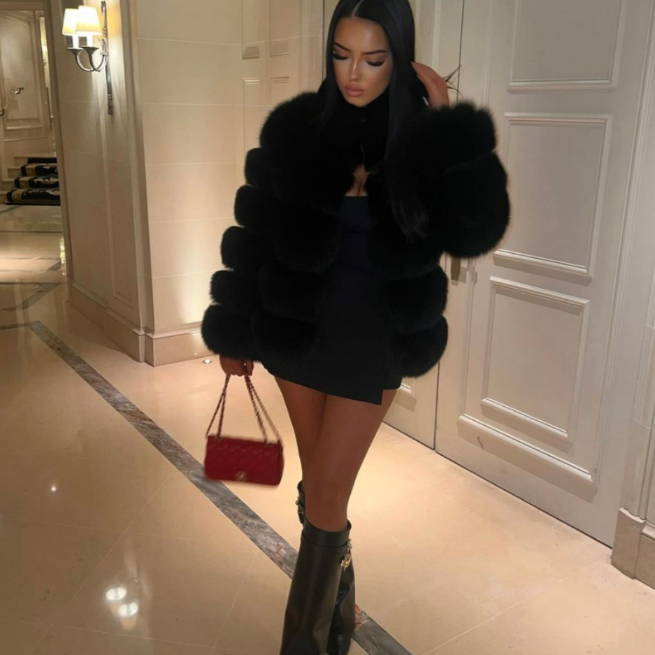 Women's Faux Fur Jacket – Cropped Statement Coat