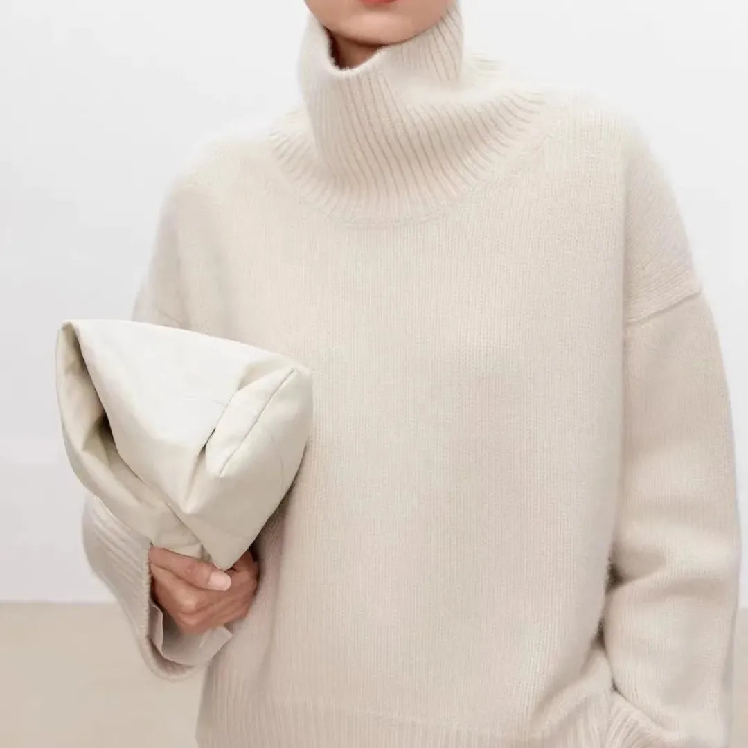 Women's Oversized Roll-Neck Jumper – Ribbed Chunky Knit Jumper