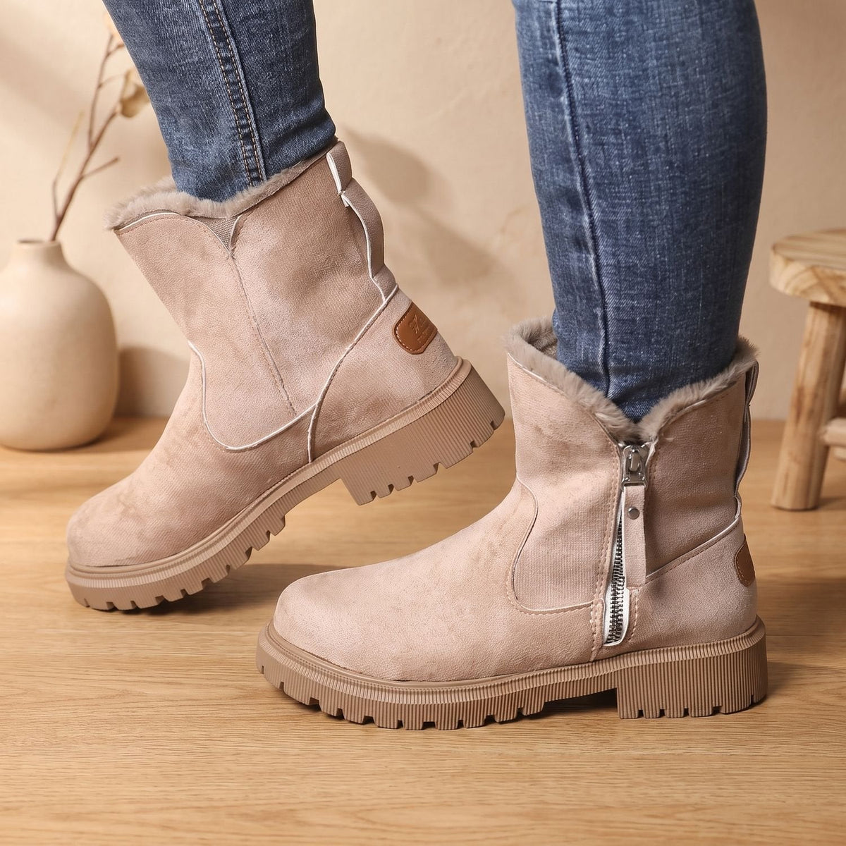 Women's Waterproof Ankle Boots Lugged Sole