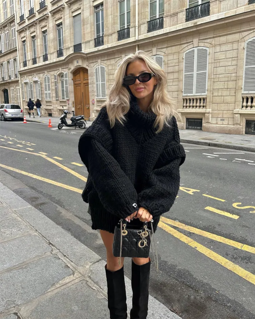 Women's Chunky Knit Turtleneck Jumper – Oversized Roll Neck Sweater